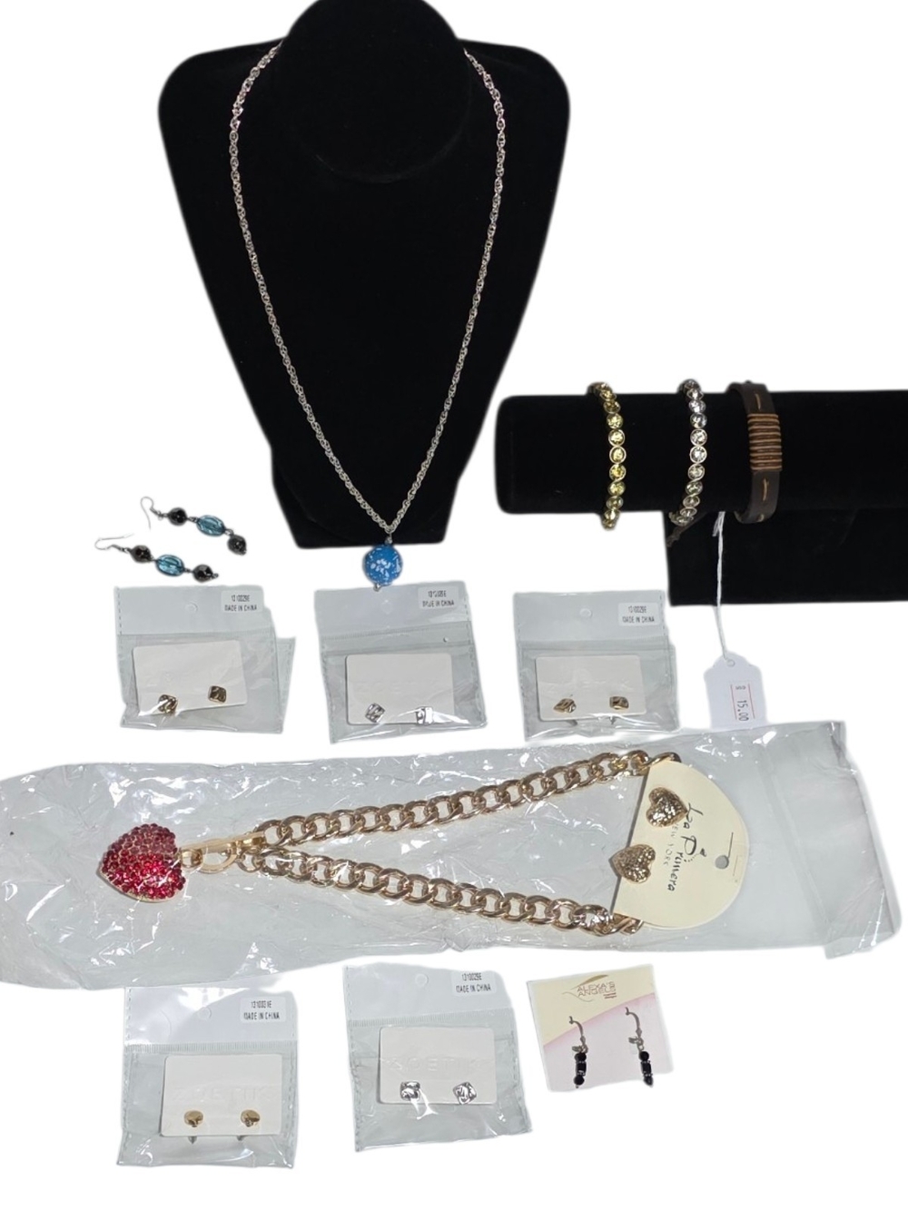 Jewelry Lot Bundle Reseller Wholesale Assorted Necklaces Bracelets Earrings Mix
